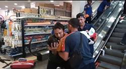 Geger! Kaki Balita Terjepit Eskalator Mal di Sukoharjo Bikin Panik
