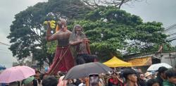 Peringati HUT RI, Ribuan Warga Tumpah Ruah Hadiri Karnaval Budaya di Lembang