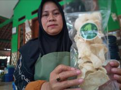 Dari Petai Jadi Camilan Hits, Inovasi UMKM Cibukamanah Curi Perhatian