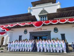 KDM Kukuhkan Paskibraka Jawa Barat 2025 Jelang HUT ke-80 RI