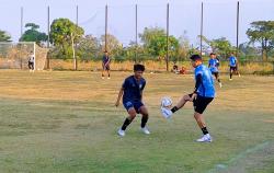 Persela Uji Coba Lawan Tim U-20, Fokus pada Taktik dan Fisik Pemain