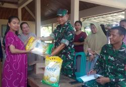 Jaga Kestabilan Harga Kodim 0717 Grobogan Bersama Bulog Jual Beras Murah di Sumberjatipohon