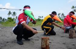 Polres Pangandaran Gegerkan Lapangan, Lomba Daster hingga Joget Balon Panaskan HUT ke 80 RI