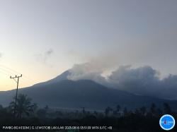 Pagi Ini Status Gunung  Lewotobi Laki-Laki di Flores Timur, Kembali  Naik Menjadi  Awas