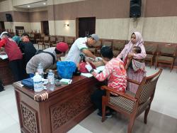 Ratusan Anak di Probolinggo Disunat Gratis di HUT RI, Orang Tua ; Ini Bentuk Merdekanya Anak Laki
