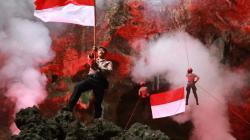 Polres Blora Kibarkan Bendera di Goa Terawang