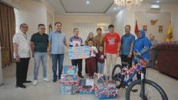 Aksi Heroik Raihan Panjat Tiang Bendera Bikin Haru, Gubernur Lampung Beri Apresiasi