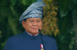 Bukan Sekadar Aksesoris Kepala, Tanjak Dipakai Prabowo Simbol Kekuasaan, Keberanian, Keperwiraan