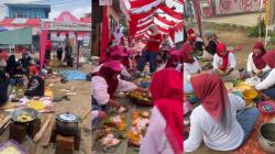 Warga Cibahong Tasikmalaya Semarakkan HUT ke-80 RI dengan Lomba Ngaliwet dan Makan Bersama