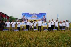 Manfaatkan Lahan Rampasan Negara 7 Hektare, Jaksa Agung dan Mentan Panen Raya di Tambun Utara