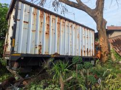 Tragedi Maut Truk Hantam Toko Tanaman di Karawang, Pekerja Tewas Seketika