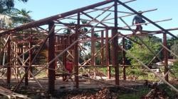 Kado HUT RI ke-80, Buruh Harian Lepas Desa Nifasi Dapat Rumah
