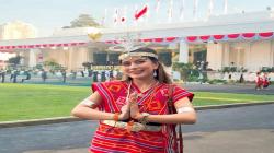 Dewi Leba, Putri TTU Mantan Reporter iNews TV Raih Juara 2 Lomba Busana Daerah Terbaik di Istana