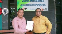 Kerja 25 Tahun di PHK Sepihak, 4 Karyawan Pabrik Pakan Ternak di Sidoarjo Ngadu ke Disnaker