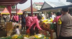 Gandeng Bulog, Polsek Cikarang Utara Gelar Gerakan Pangan Murah