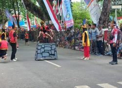 Menarik! Seni Budaya Nusantara Ditampilkan Peserta Karnaval Pembangunan Grobogan 2025 HUT ke 80 RI