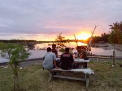 Garda Pesona Jayapura: Simfoni Laut, Cemara, dan Senja di Ujung Selatan Cianjur