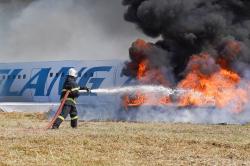Simulasi Darurat Skala Besar di Bandara Juanda: Latihan Keamanan dan Keselamatan