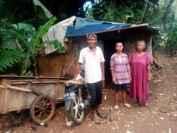 Gubuk, Kopi, dan Ijazah: Potret Buram Pendidikan Anak Keluarga Miskin di Tangsel