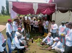 Begini Cara Petani Tuban Jaga Keselamatan di Jalur Pipa Minyak