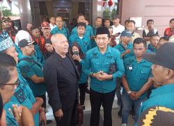 Didampingi Papdesi, Kades di Probolinggo Resmi Laporkan Oknum Wartawan ke Polisi