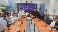 Dapat Dukungan 23 Provinsi, Hendry Ch Bangun Resmi Calonkan Diri Ketua PWI