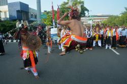 Semarak Festival Budaya Manggarai 2025 di Semarang, Menjaga Semangat Perjuangan lewat Tari Caci