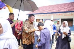 Kerap Pindah hingga Belajar di Rumah Warga, SMA Bingin Teluk Tunggu Realiasasi Janji Gubernur Sumsel