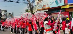 Sukarata Mengguncang! 1.200 Peserta Karnaval Meriahkan HUT RI ke-80 dengan Nuansa Sejarah