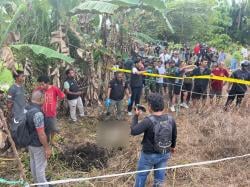 Polres Sarmi Lakukan Olah TKP Penemuan Jasad Bayi di Kampung Vietnam