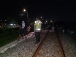 Melintas di Rel Kereta Api di Jombang, Tubuh Kakek Terpental 20 Meter, Kondisi Mengenaskan