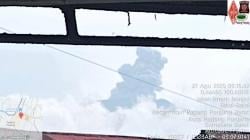 BREAKING NEWS! Gunung Marapi Erupsi Pagi Ini, Kolom Abu Capai 800 Meter ke Arah Utara