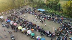 Tarik Tambang di Desa Glagah Jadi Perekat Persaudaraan Warga