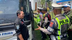 Polres Subang Lakukan Penyekatan, Kapolres Ingatkan Pelajar Tidak Ikut Aksi Demo