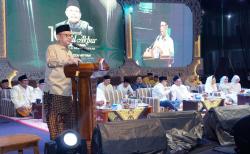 Haul ke-10 Pendiri Ponpes Azzainiyyah Sukabumi, Gubernur Lemhannas: Teladani Perjuangan Ulama