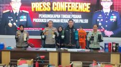 Mantan Pekerja Cafe Produksi Miras Impor Palsu Ditangkap, Ratusan Botol Miras Siap Edar Diamankan
