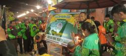 Driver Ojol di Madiun Gelar Doa Bersama Untuk Affan Kurniawan Korban Tewas Terlindas Rantis