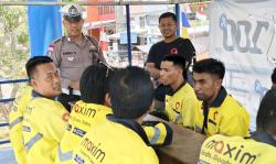 Dua Wajah Polisi: Ojol Jakarta Jadi Korban, Ojol Sumba Timur Berupaya Dirangkul Jadi Mitra”