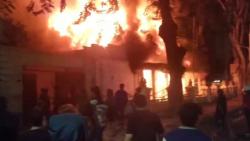 Ngeri! Massa Sulit Terkendali, Ruang Wakil Gubernur dan Pressroom Wartawan di Grahadi Ludes Dibakar