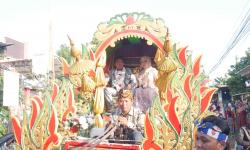 Karnaval Desa Klenang Kidul Meriah, Kostum Unik Curi Perhatian Penonton