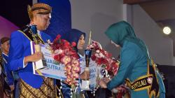 Avicena & Alleta Dinobatkan Jadi Duta Genre Boyolali 2025, Bupati Agus Kukuhkan Ayah dan Bunda Genre