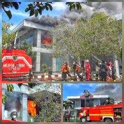 Kebakaran Hanguskan Kantor DPMPTSP Kalteng di Palangkaraya, Diduga Akibat Korsleting Listrik
