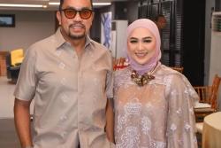 Viral! Istri Ahmad Sahroni, Feby Belinda, Diduga Kabur Naik Jet Pribadi