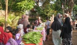HUT ke-80 RI di Desa Kecik Bawa Berkah bagi Pelaku UMKM