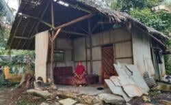 Rumah Lenyap, Harapan Masih Ada: Kisah Keluarga Maksudin Bertahan di Dapur Tersisa
