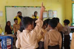 Mendaki, Mengabdi, Memberi Arti: Jejak Kebaikan Mapala UI di Desa Manau Sembilan II Bengkulu