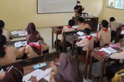 Absensi Ketat dan PJJ, Jaga Pelajar di Banten Tak Terlibat Aksi Demo