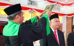 Eri Cahyadi Lantik Lilik Arijanto Jadi Sekda Surabaya, Ini Tugas Berat yang Diberikan Wali Kota