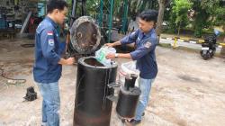 Dua Mahasiswa PCR Ubah Sampah Plastik Jadi Bensin, Solusi Cerdas Atasi Limbah