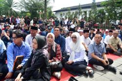 Ketua Fraksi Demokrat Jabar Apresiasi Kritik dan Gagasan Mahasiswa